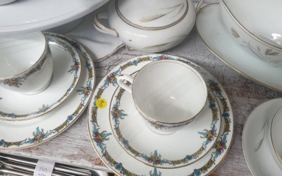 Op shop crockery